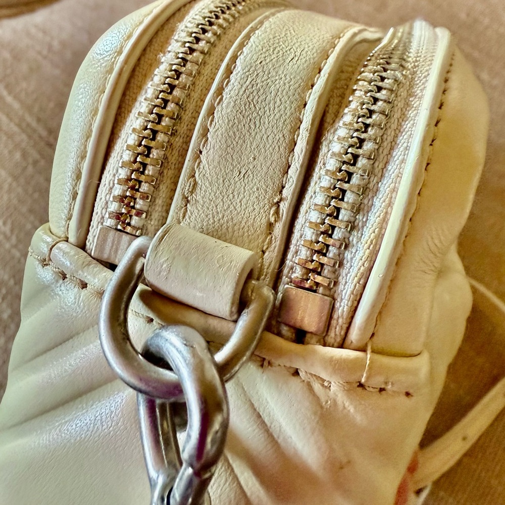 Tory Burch Quilted Perry Bombe - OS - Picture 8 of 11